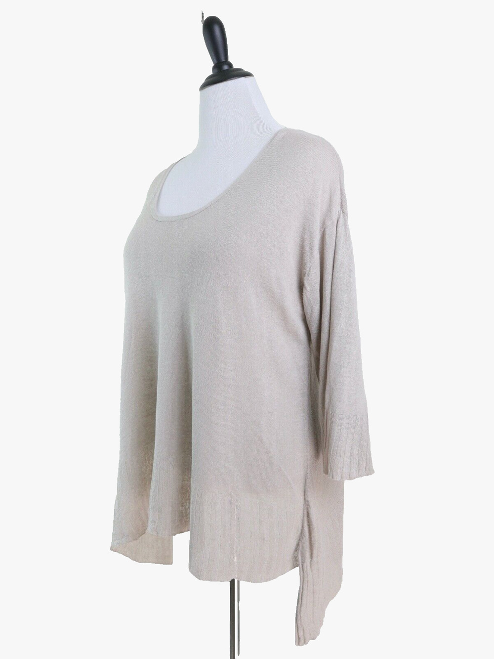 J Jill Size M Linen Blend Knit Top Lightweight Asymmetrical Hem Beige